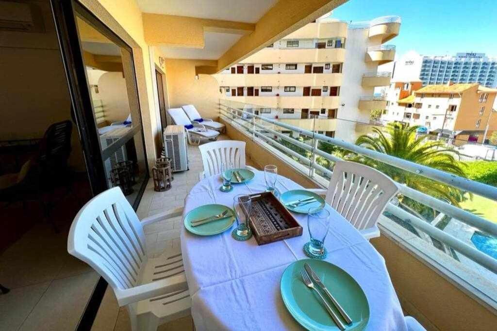 Marina Mar By Fhr Piscina Parking Apartment Quarteira Bagian luar foto
